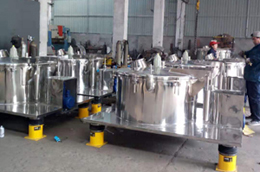 平板吊袋離心機(jī)廠家生產(chǎn)現(xiàn)場(chǎng)